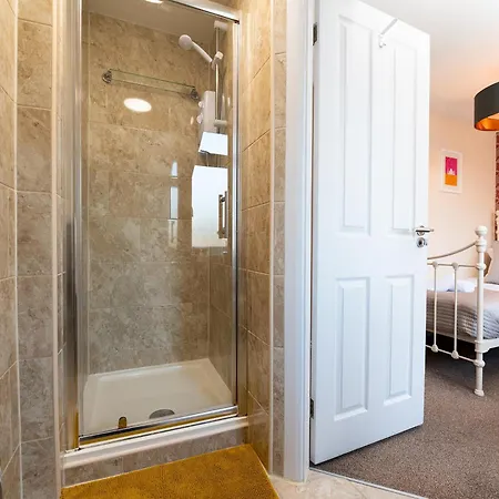 Town House I - Uk12894