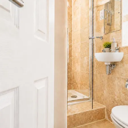 Дом отдыха Town House I - Uk12894 *
