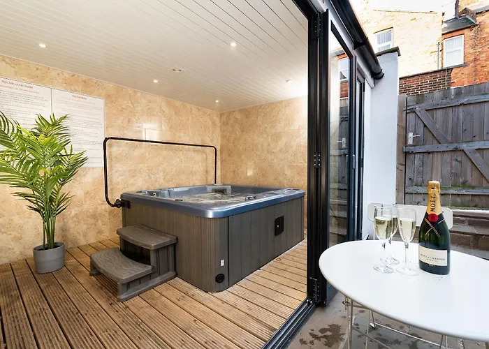 Town House I - Uk12894 * スカーバラ